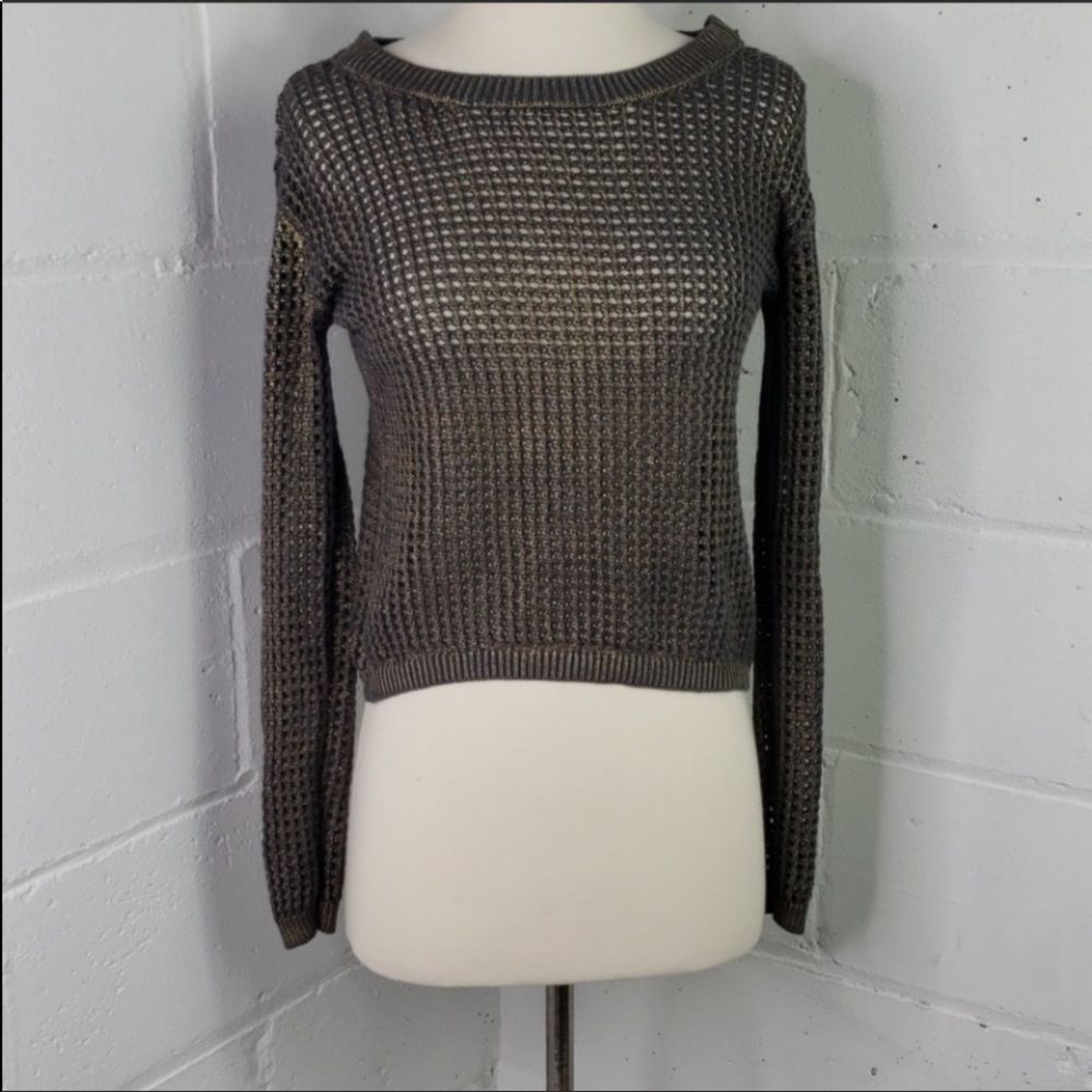 Sanctuary top 